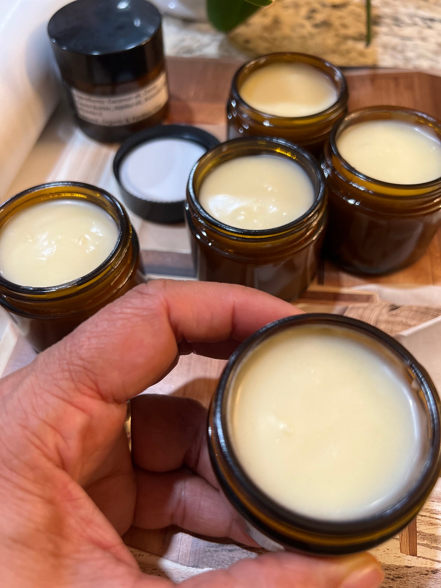 ISLAND GLOW BODY CREAM