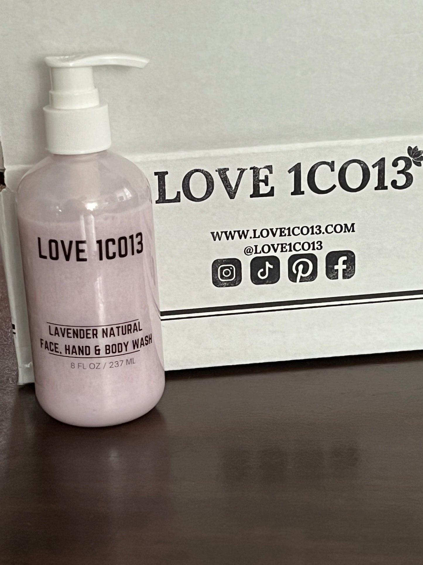 Lavender Natural Face & Body Wash