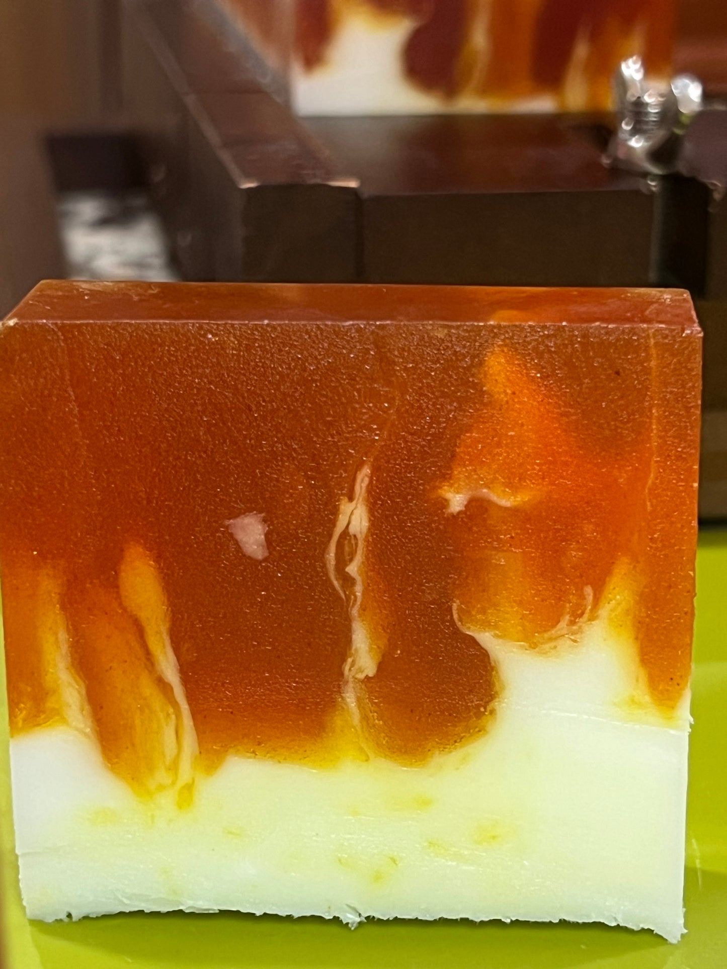 MANGO CREAM NATURAL SOAP