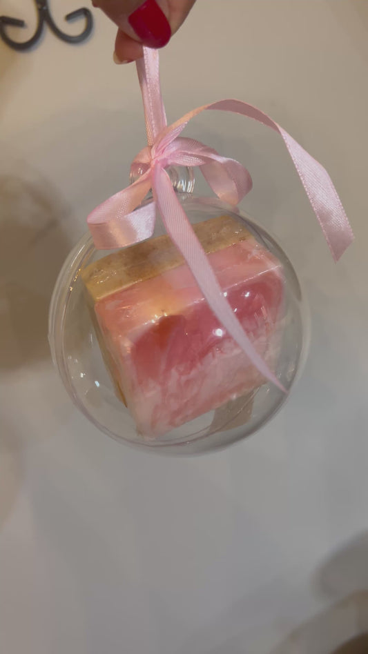 Love1co13 Holiday Soap and Self-Care Bundle – Candy Cane Peppermint & Oatmeal